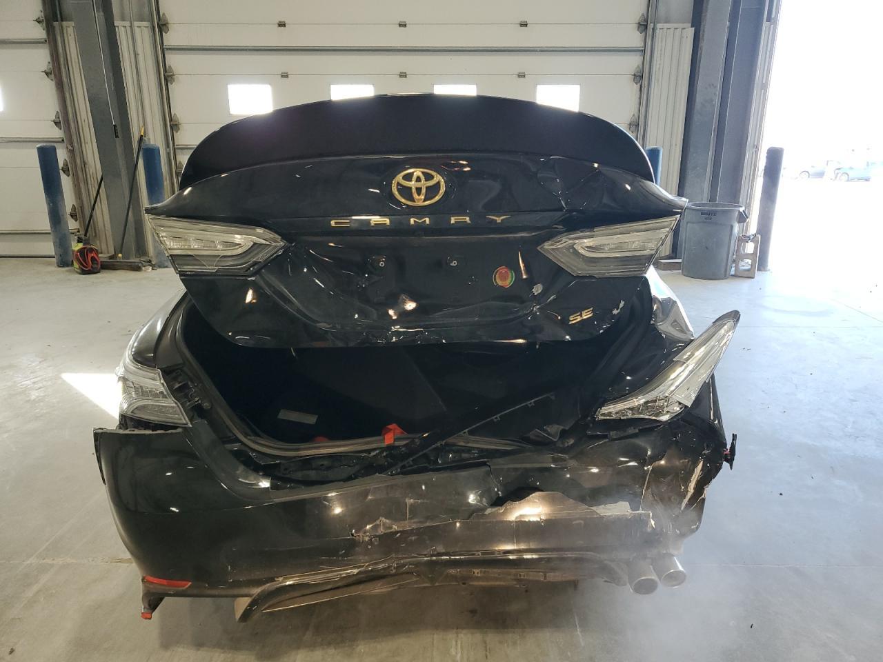 2018 TOYOTA CAMRY L - Image 6