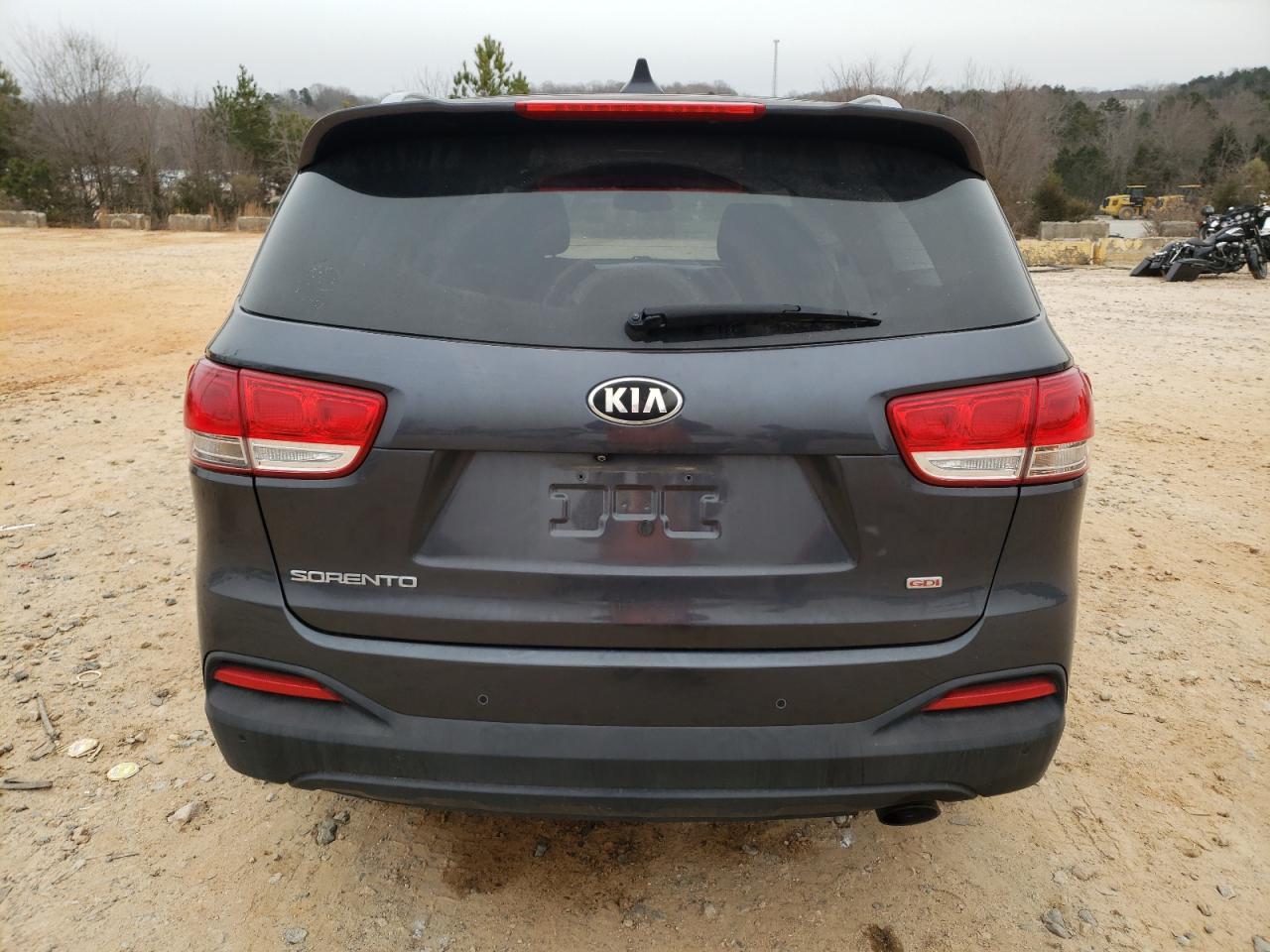 2016 KIA SORENTO LX - Image 6