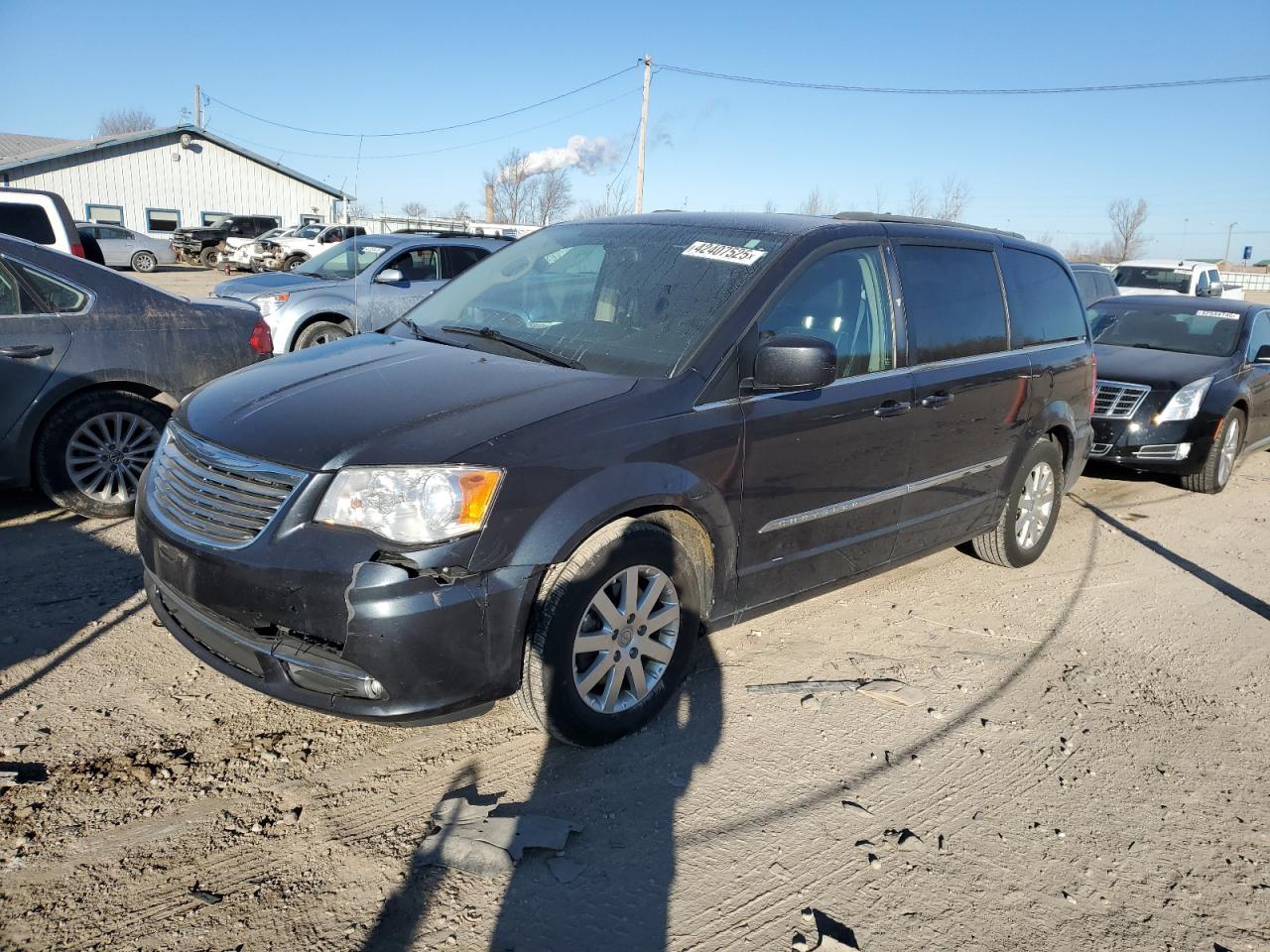 2014 CHRYSLER TOWN & COU