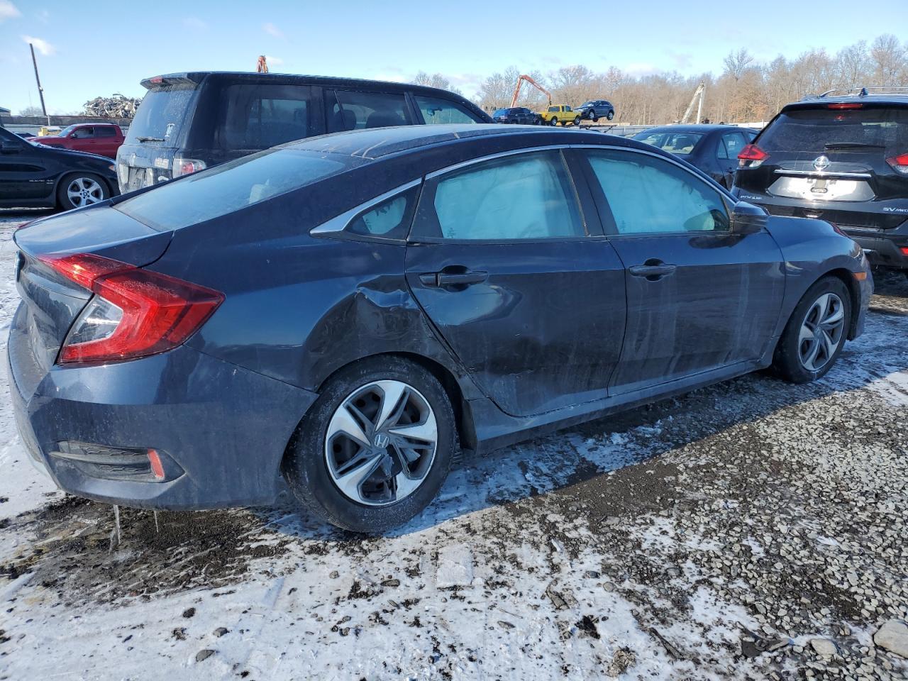 2019 HONDA CIVIC LX - Фото 3
