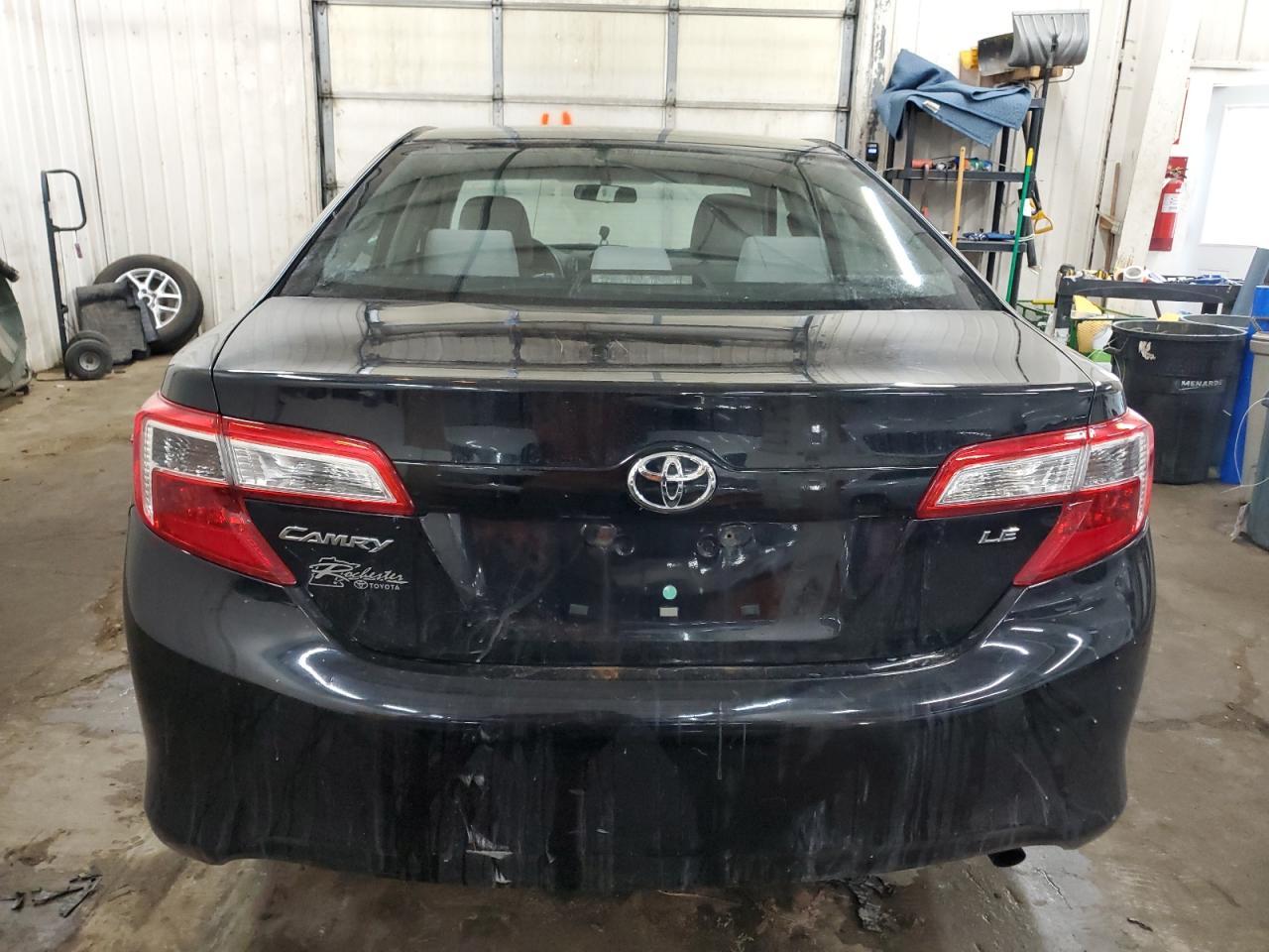 2014 TOYOTA CAMRY L - Image 6