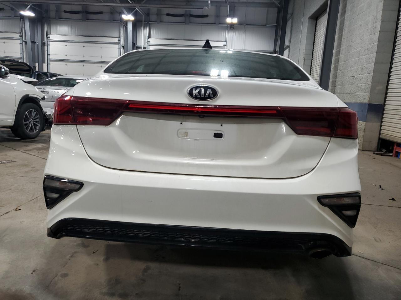 2020 KIA FORTE FE - Фото 6