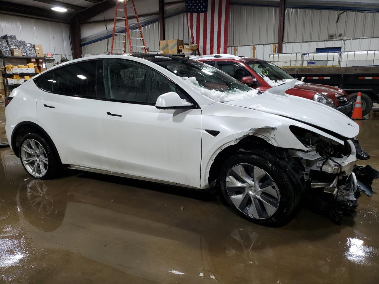 2023 TESLA MODEL Y - Image 4