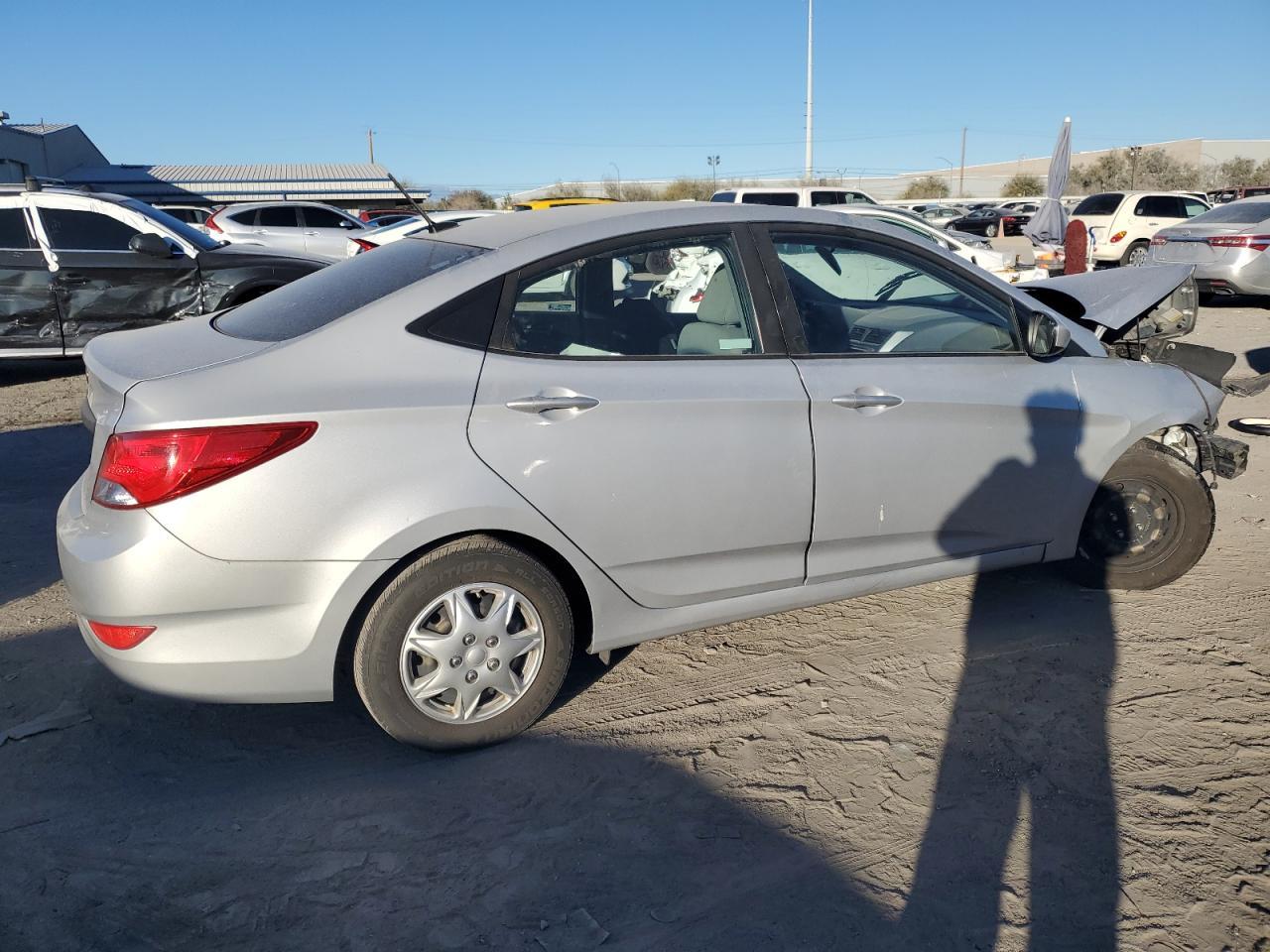 2016 HYUNDAI ACCENT SE - Фото 3