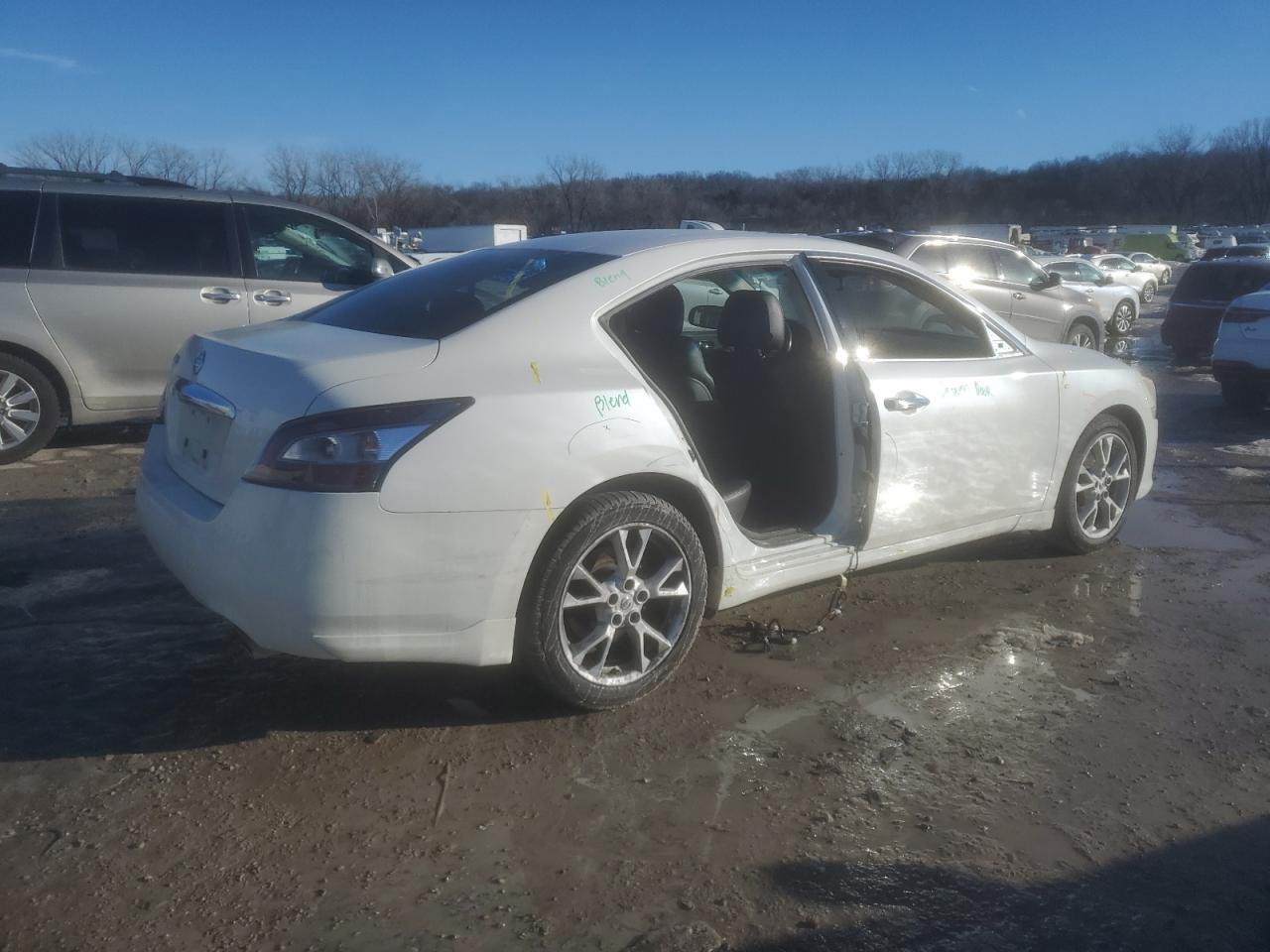 2013 NISSAN MAXIMA S - Фото 3