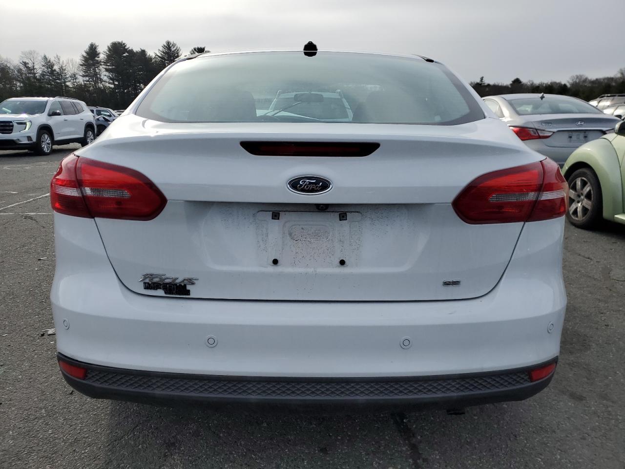 2016 FORD FOCUS SE - Фото 6