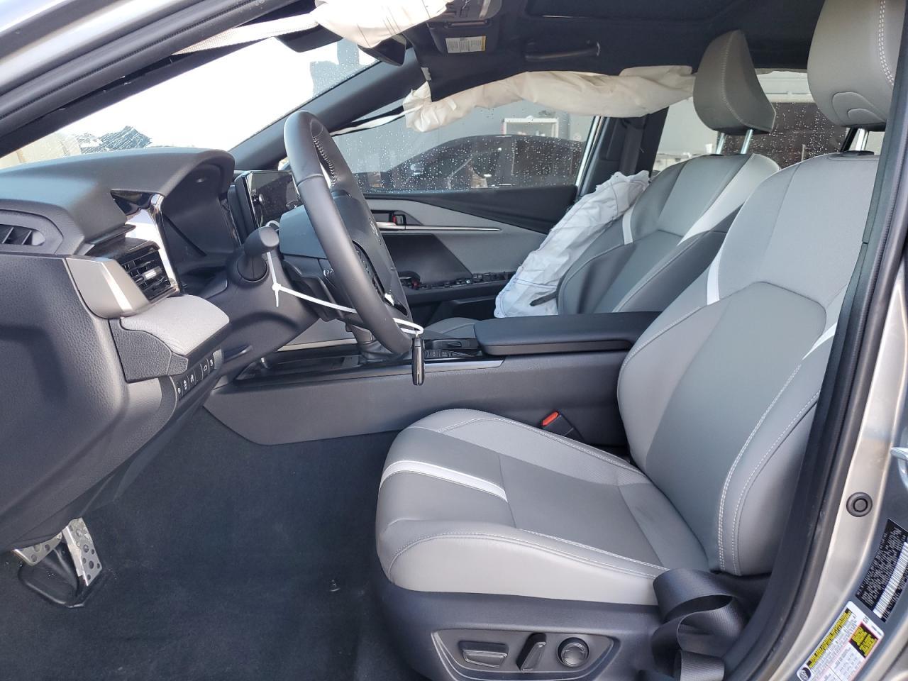 2025 TOYOTA CAMRY XSE - Фото 7