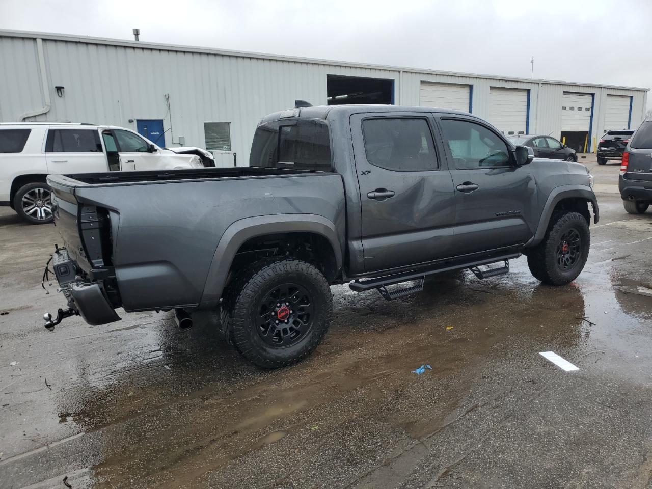 2023 TOYOTA TACOMA DOU - Фото 3