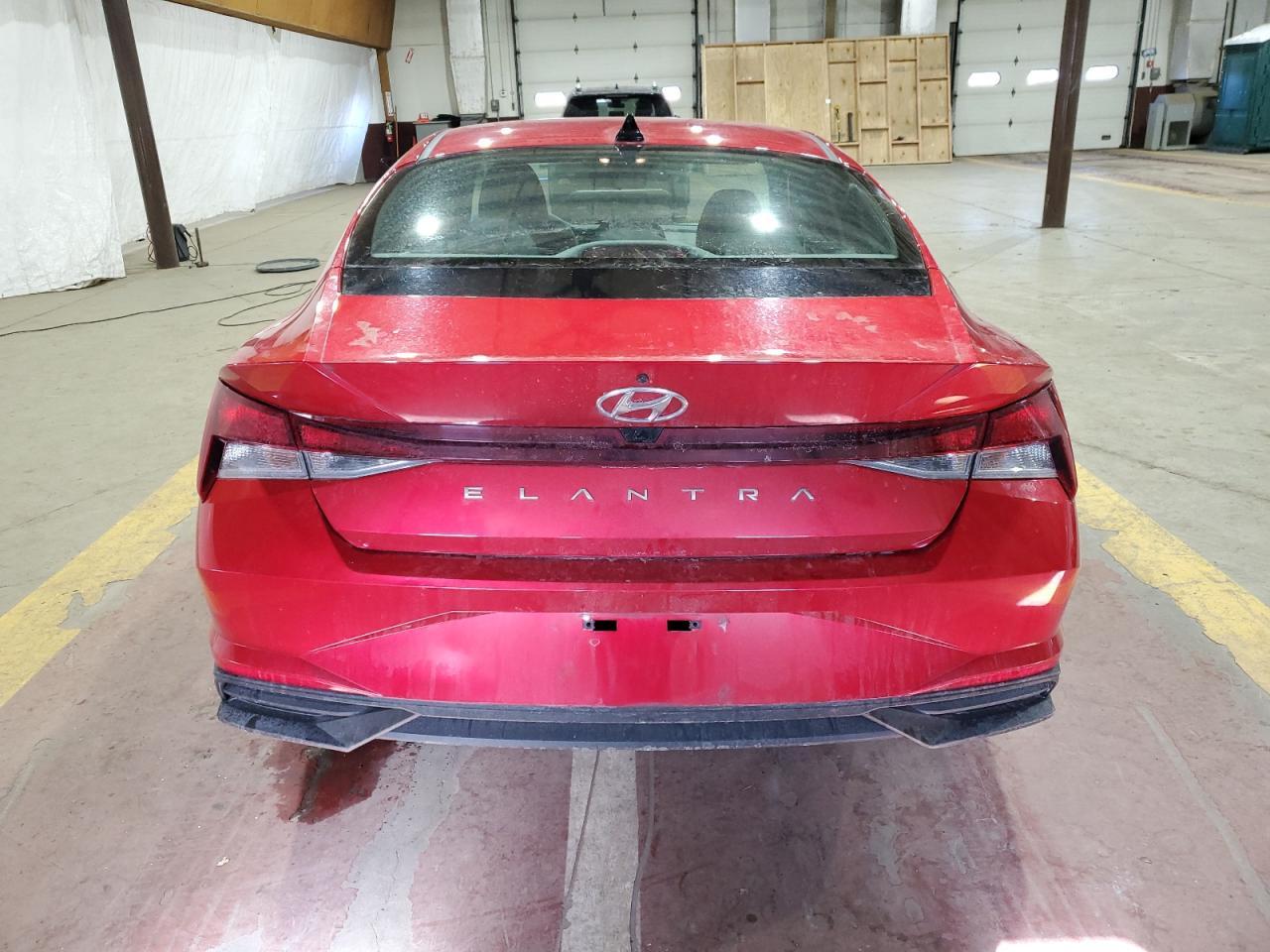 2022 HYUNDAI ELANTRA SE - Фото 6