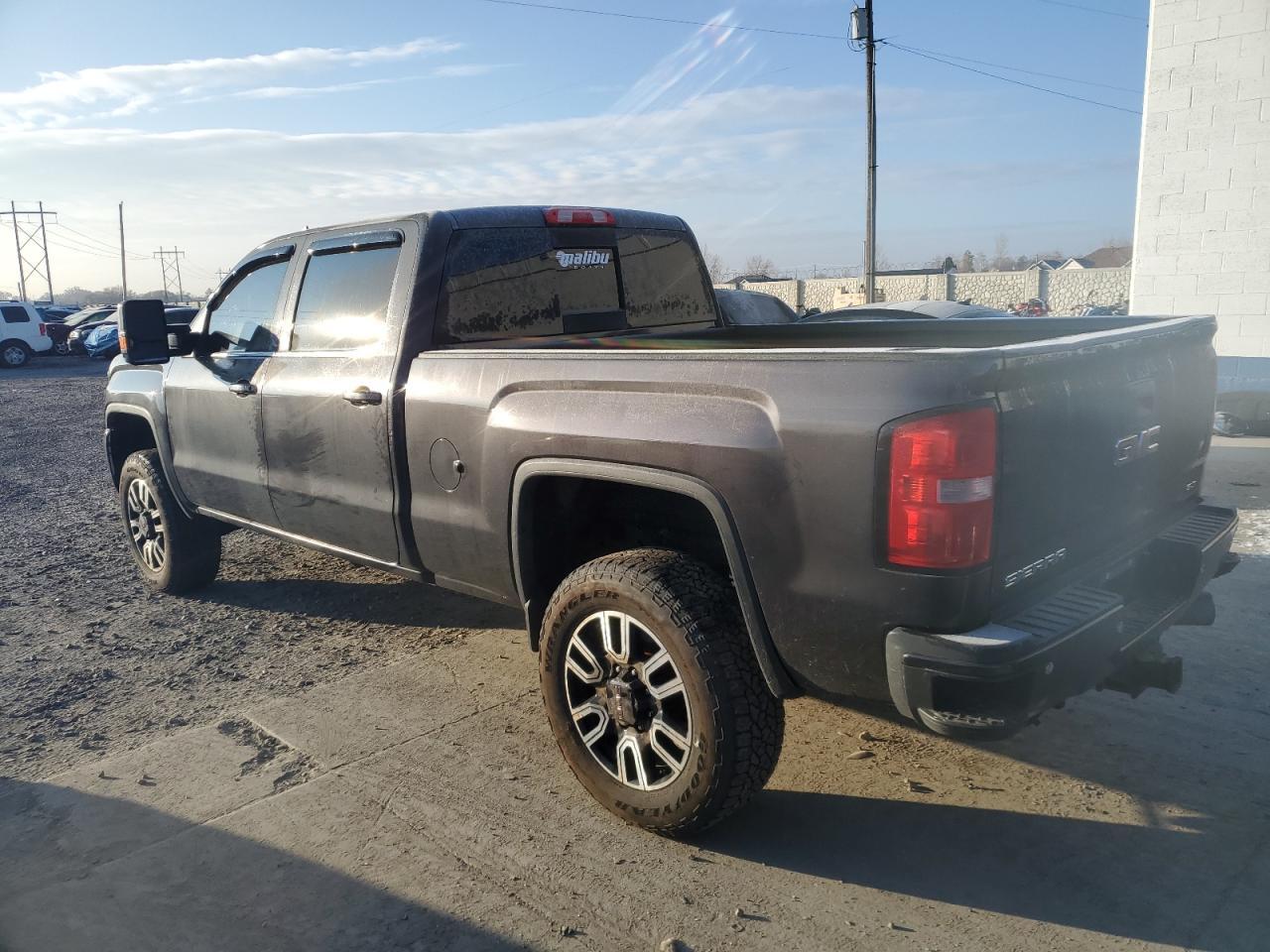 2015 GMC SIERRA K25 - Image 2