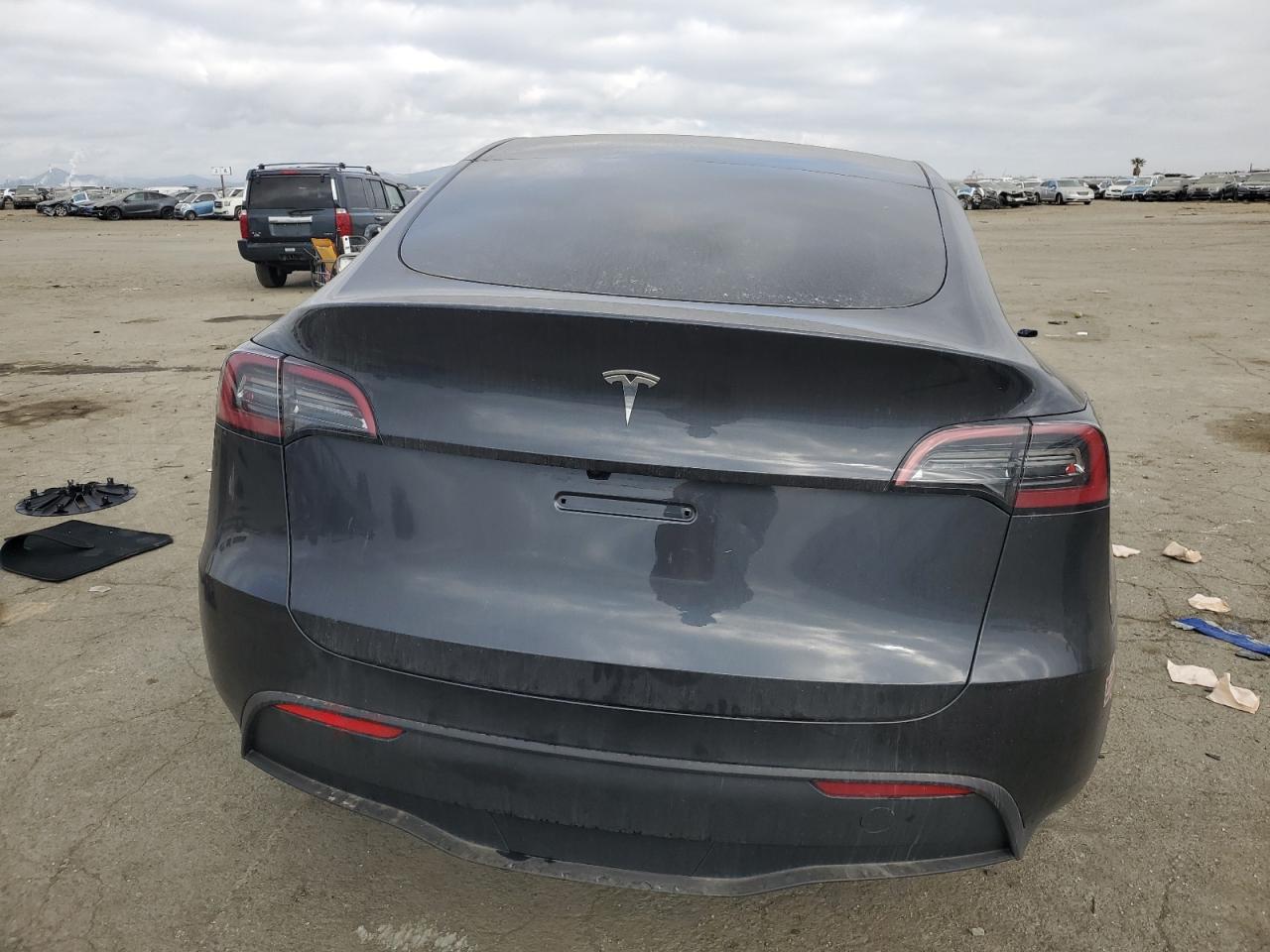 2025 TESLA MODEL Y - Image 6