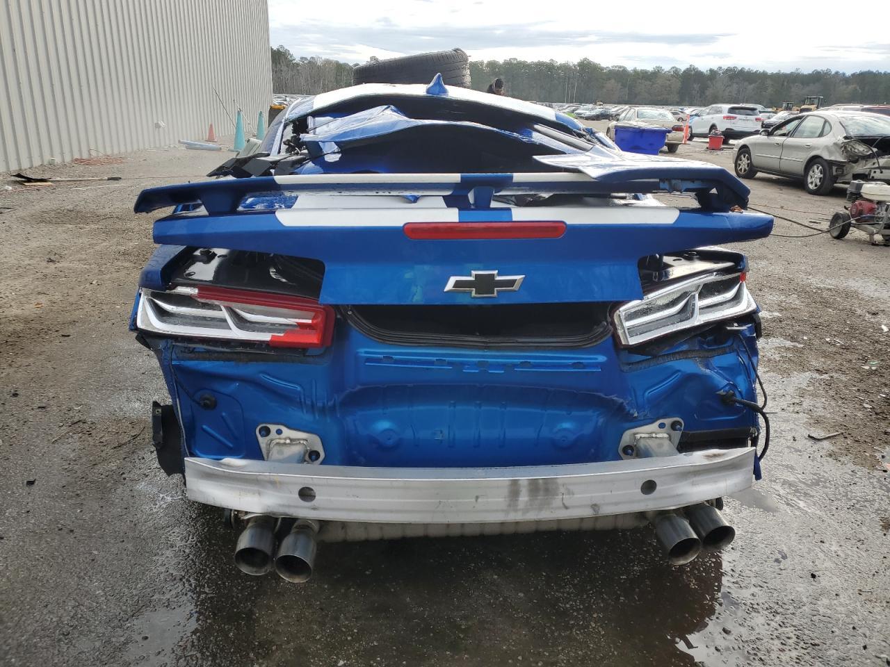 2018 CHEVROLET CAMARO SS - Image 6