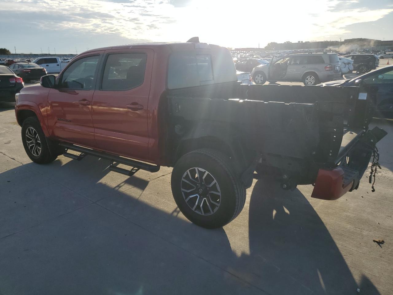 2023 TOYOTA TACOMA DOU - Фото 2