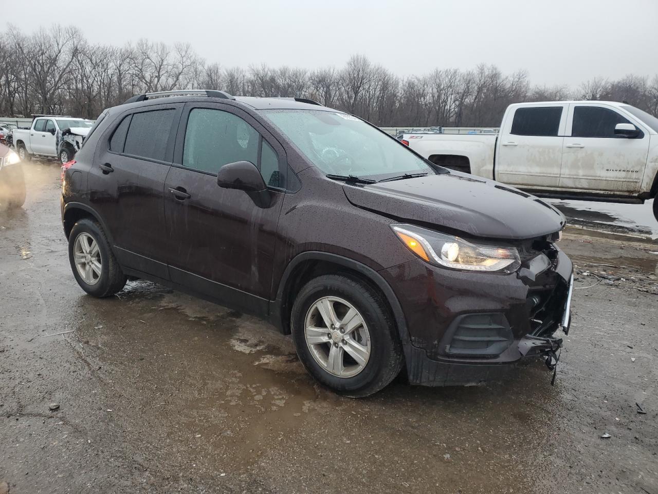 2021 CHEVROLET TRAX 1LT - Image 4