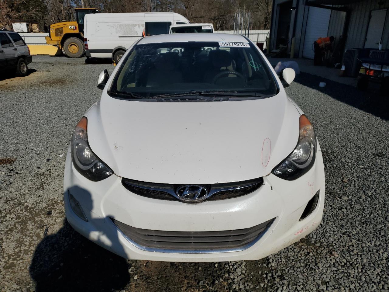 2013 HYUNDAI ELANTRA GL - Image 5