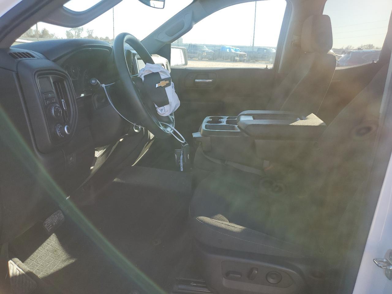 2023 CHEVROLET SILVERADO - Фото 7