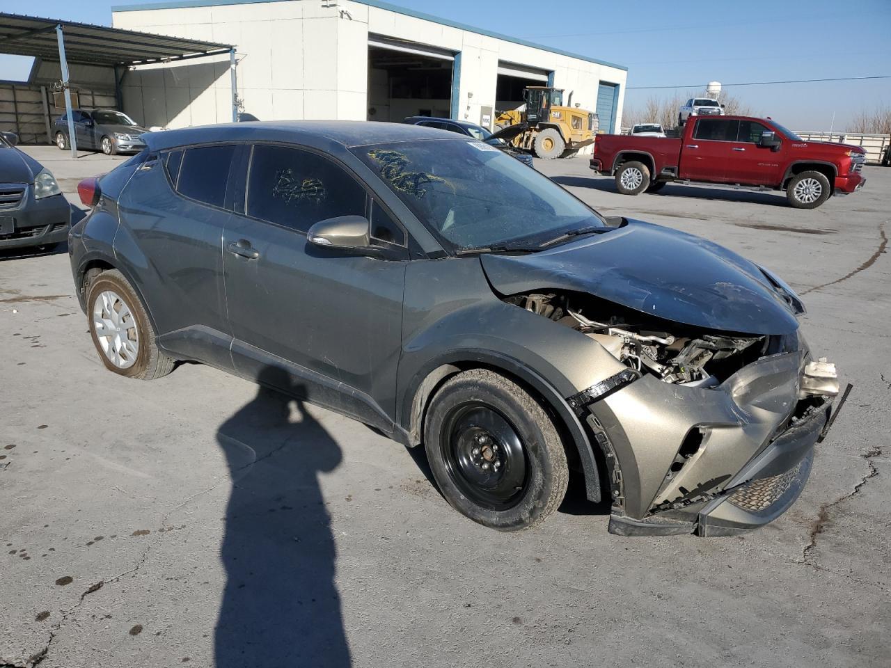 2021 TOYOTA C-HR XLE - Фото 4