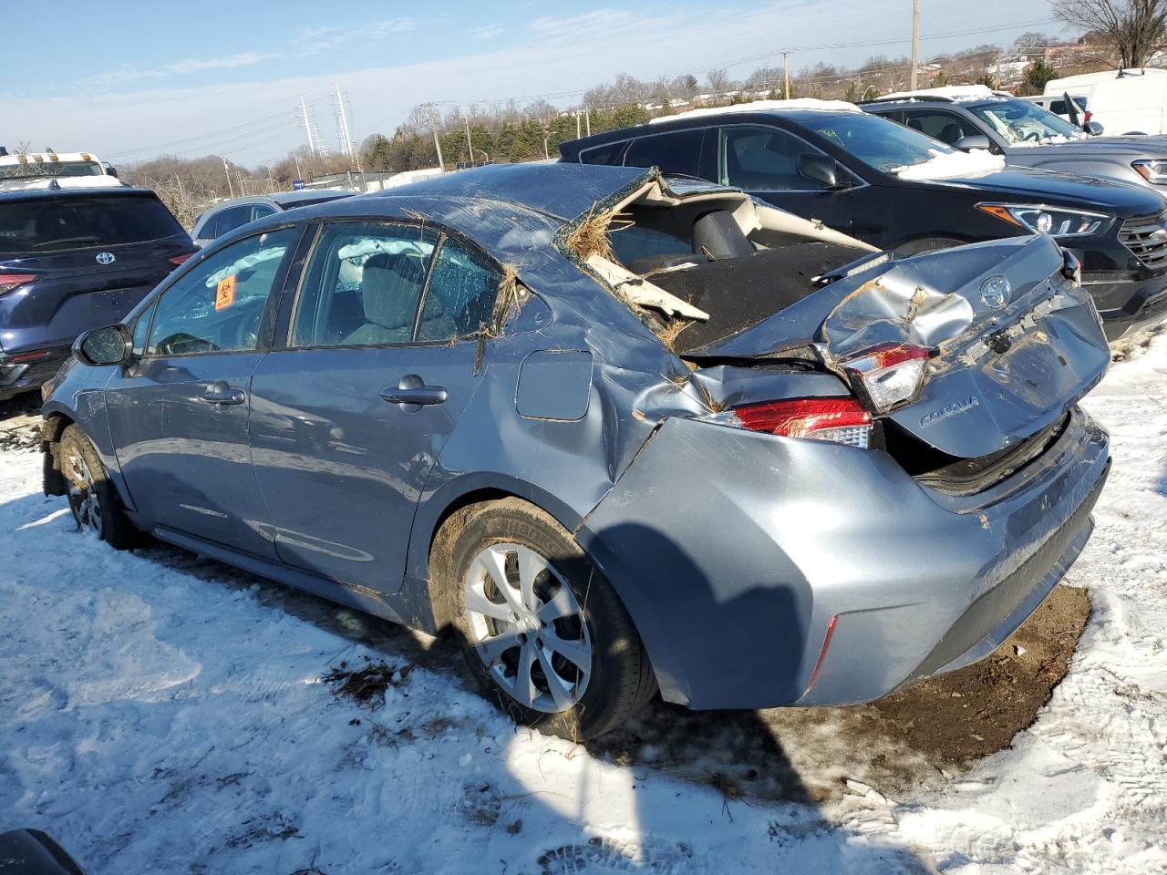 2020 TOYOTA COROLLA LE - Фото 2