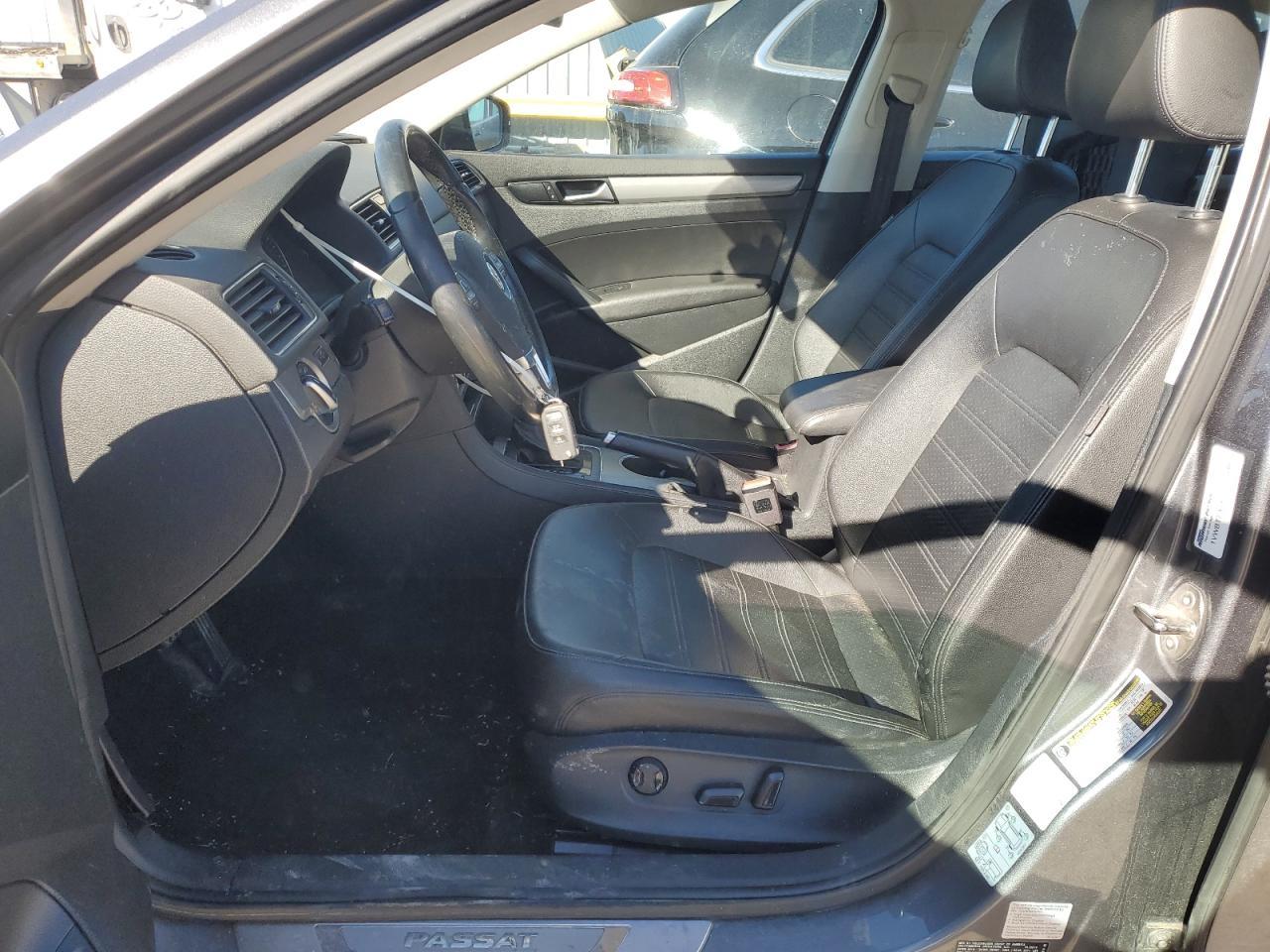 2015 VOLKSWAGEN PASSAT SE - Фото 7
