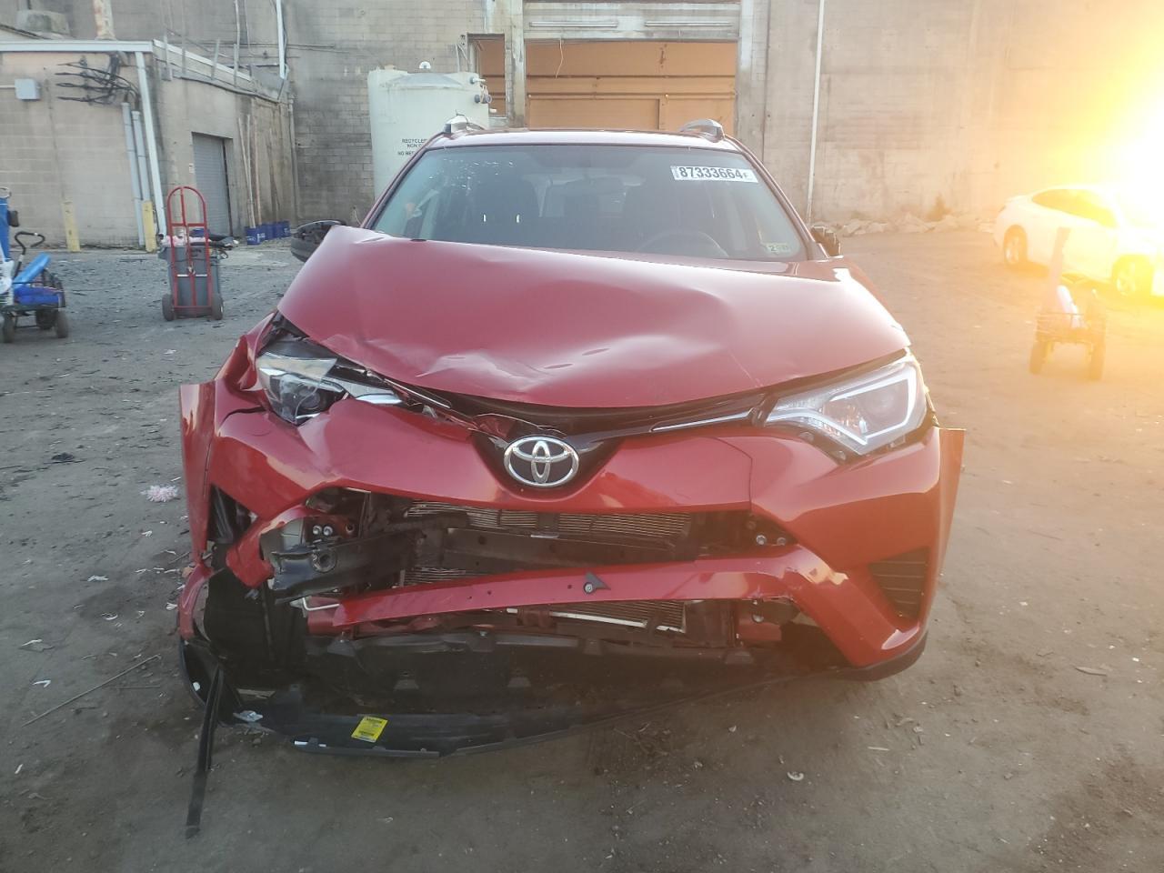 2016 TOYOTA RAV4 LE - Фото 5