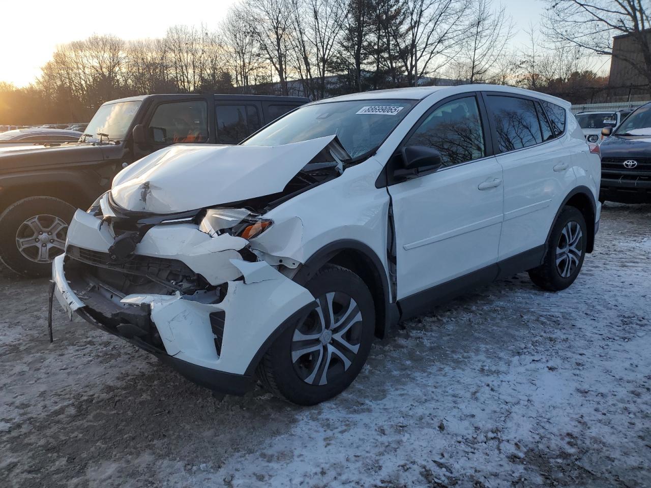 2018 TOYOTA RAV4 LE