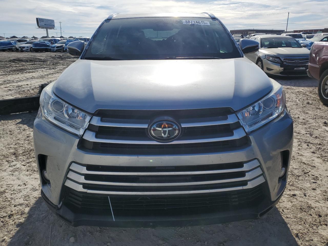 2018 TOYOTA HIGHLANDER - Image 5