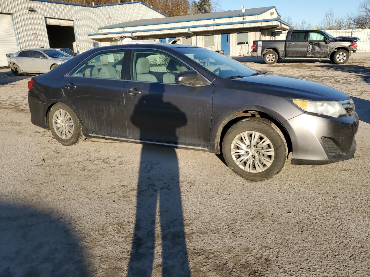 2012 TOYOTA CAMRY BASE - Фото 4