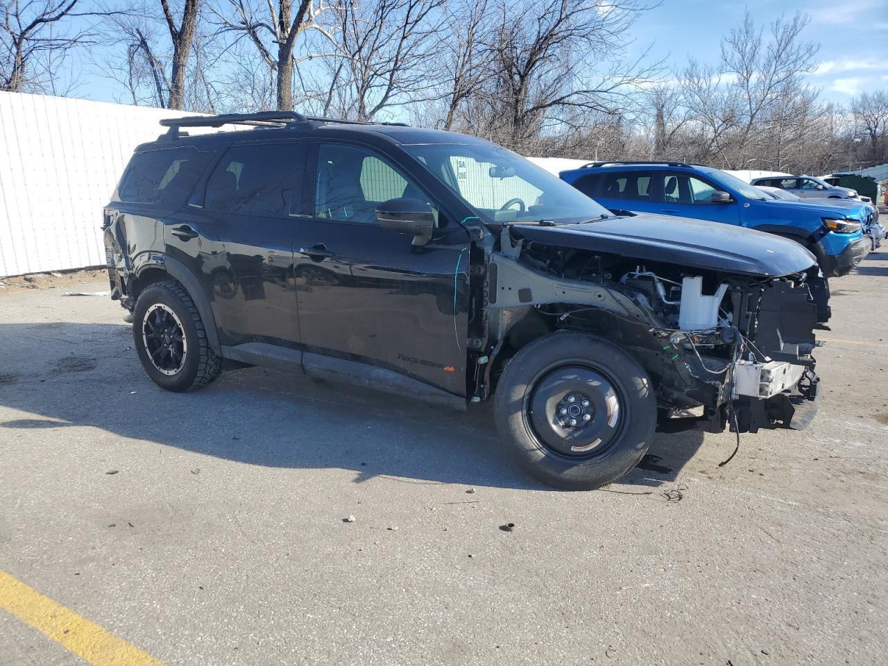 2024 NISSAN PATHFINDER - Фото 4