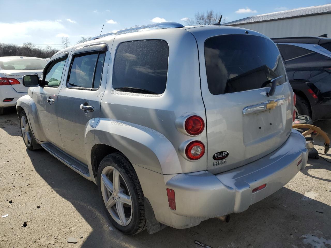 2011 CHEVROLET HHR LT - Image 2