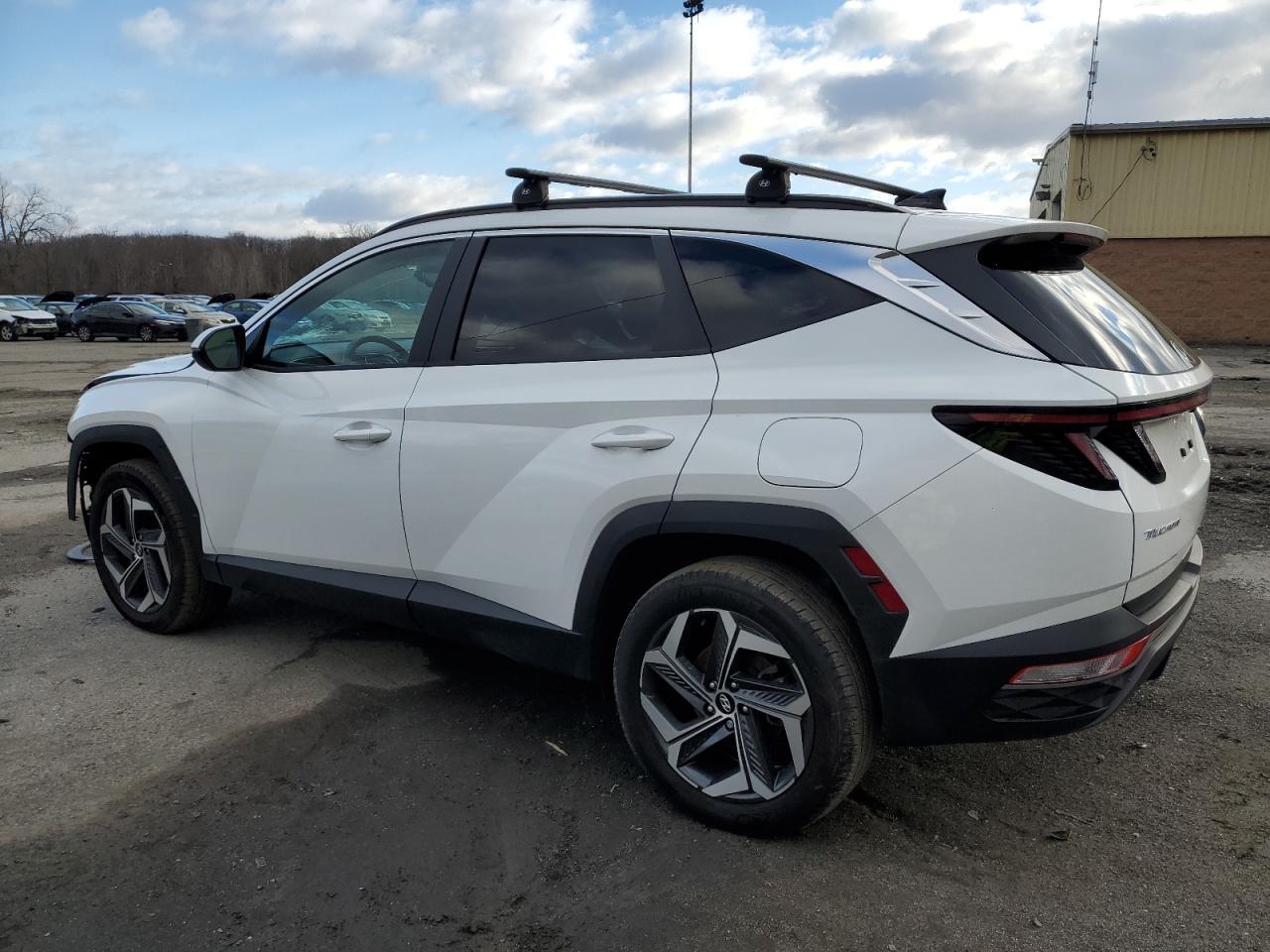 2023 HYUNDAI TUCSON SEL - Image 2