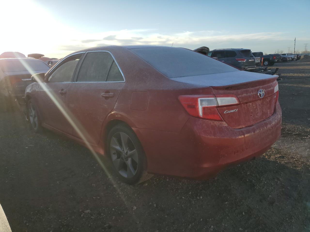 2014 TOYOTA CAMRY L - Image 2