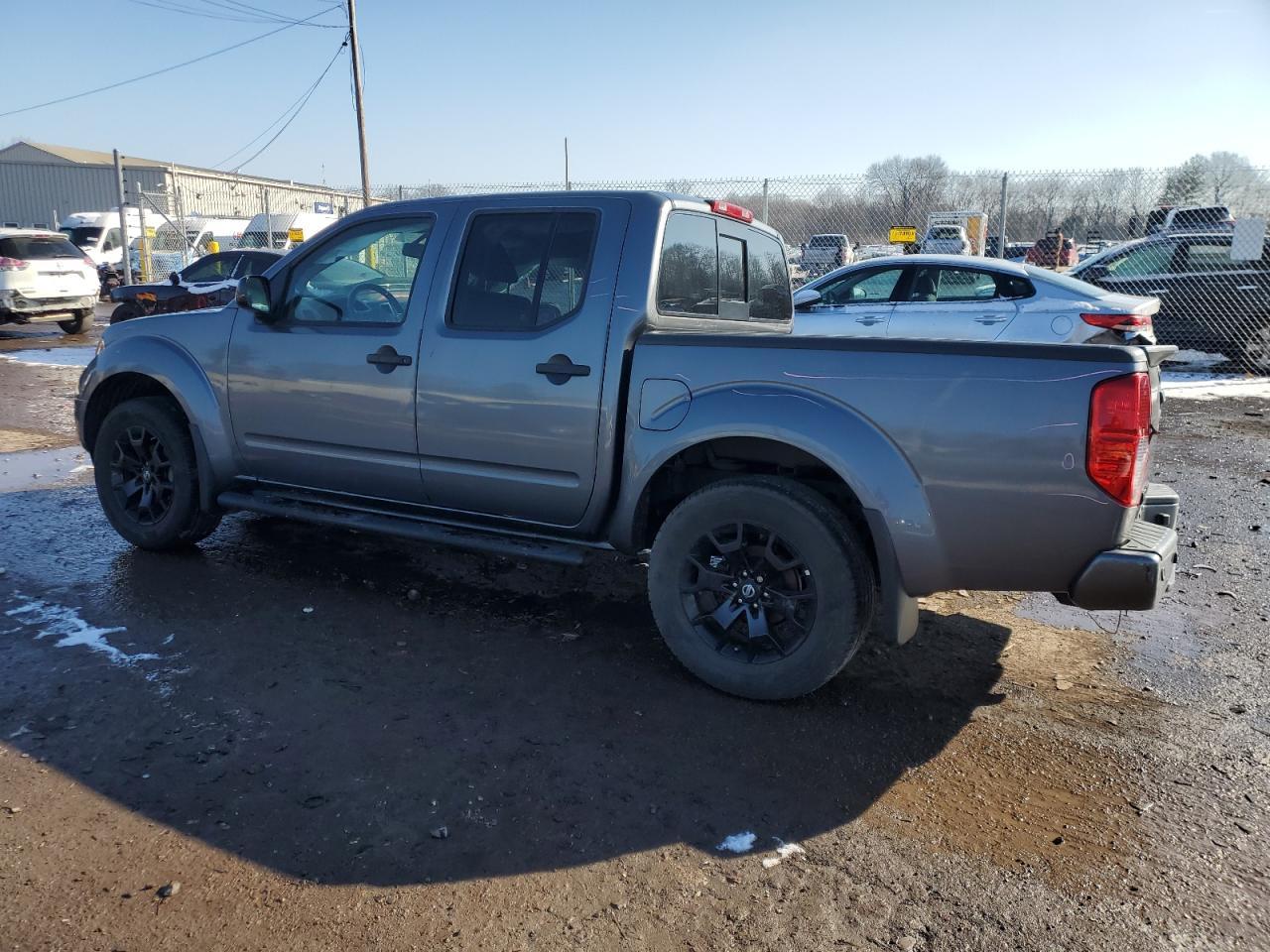 2019 NISSAN FRONTIER S - Фото 2