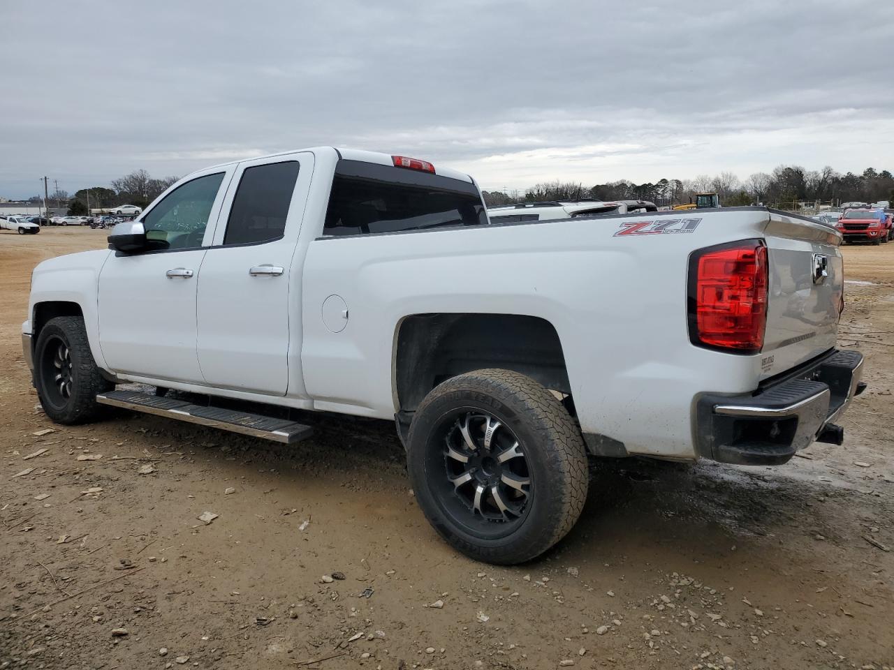 2014 CHEVROLET SILVERADO - Фото 2