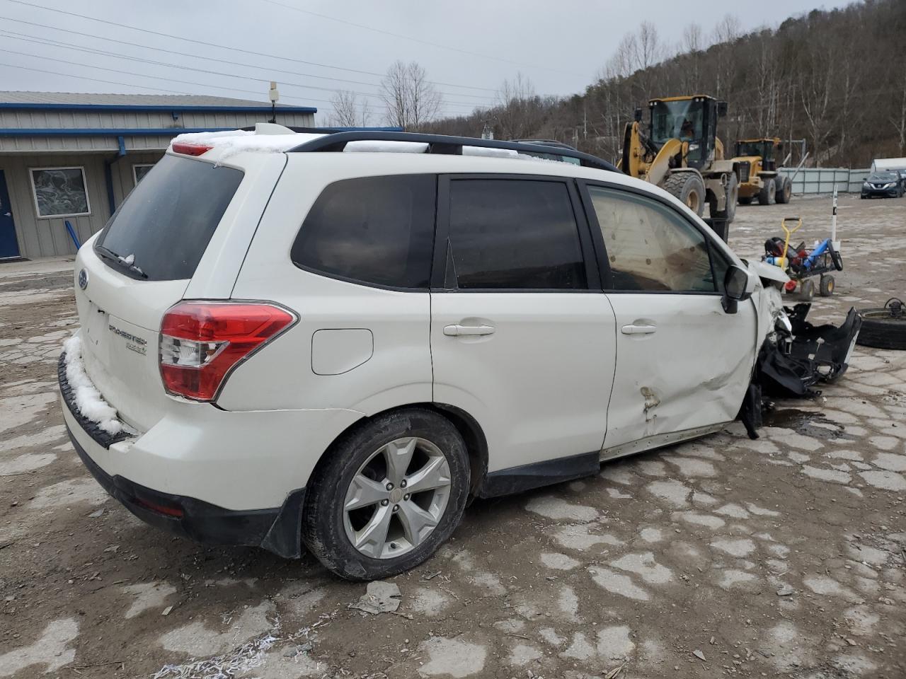 2016 SUBARU FORESTER 2 - Фото 3