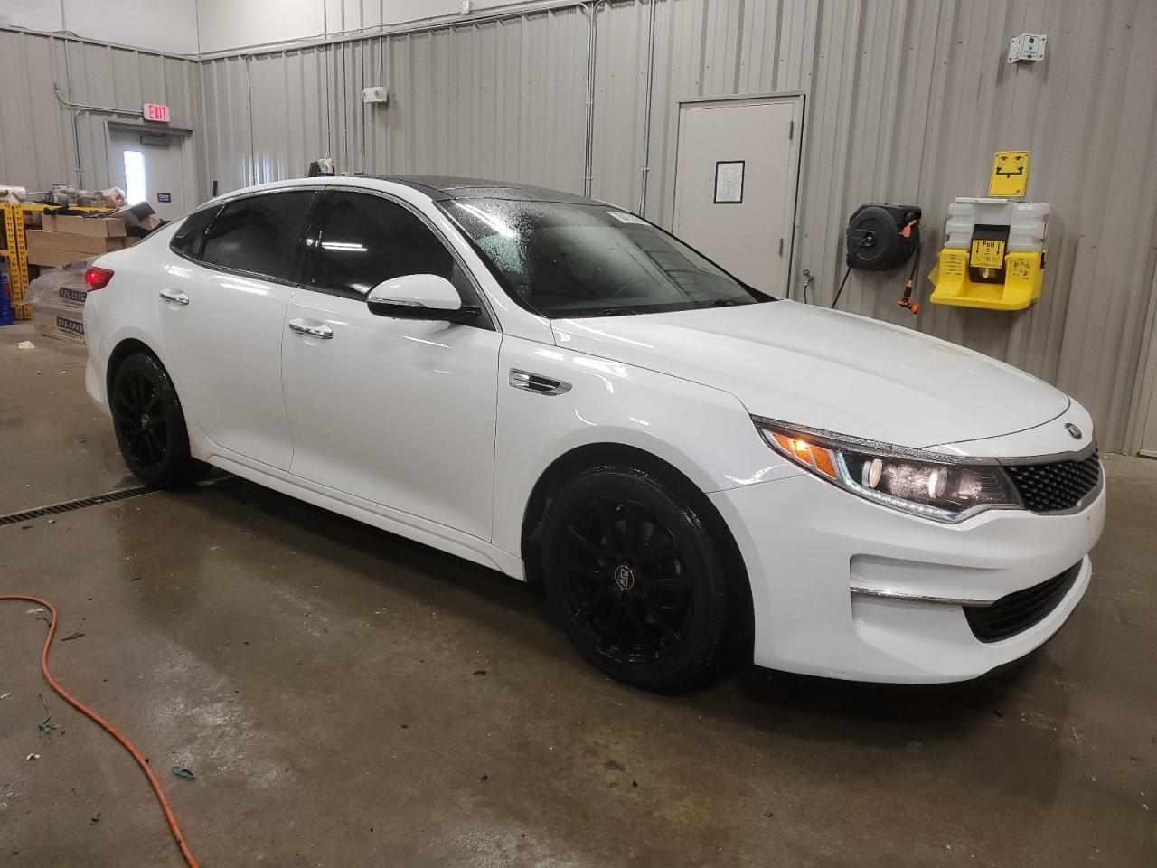 2016 KIA OPTIMA EX - Фото 4