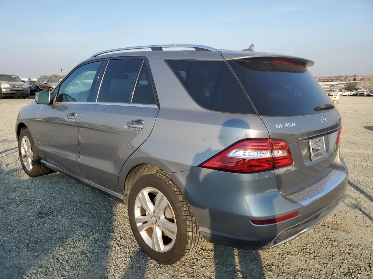 2013 MERCEDES-BENZ ML 350 4MA - Фото 2