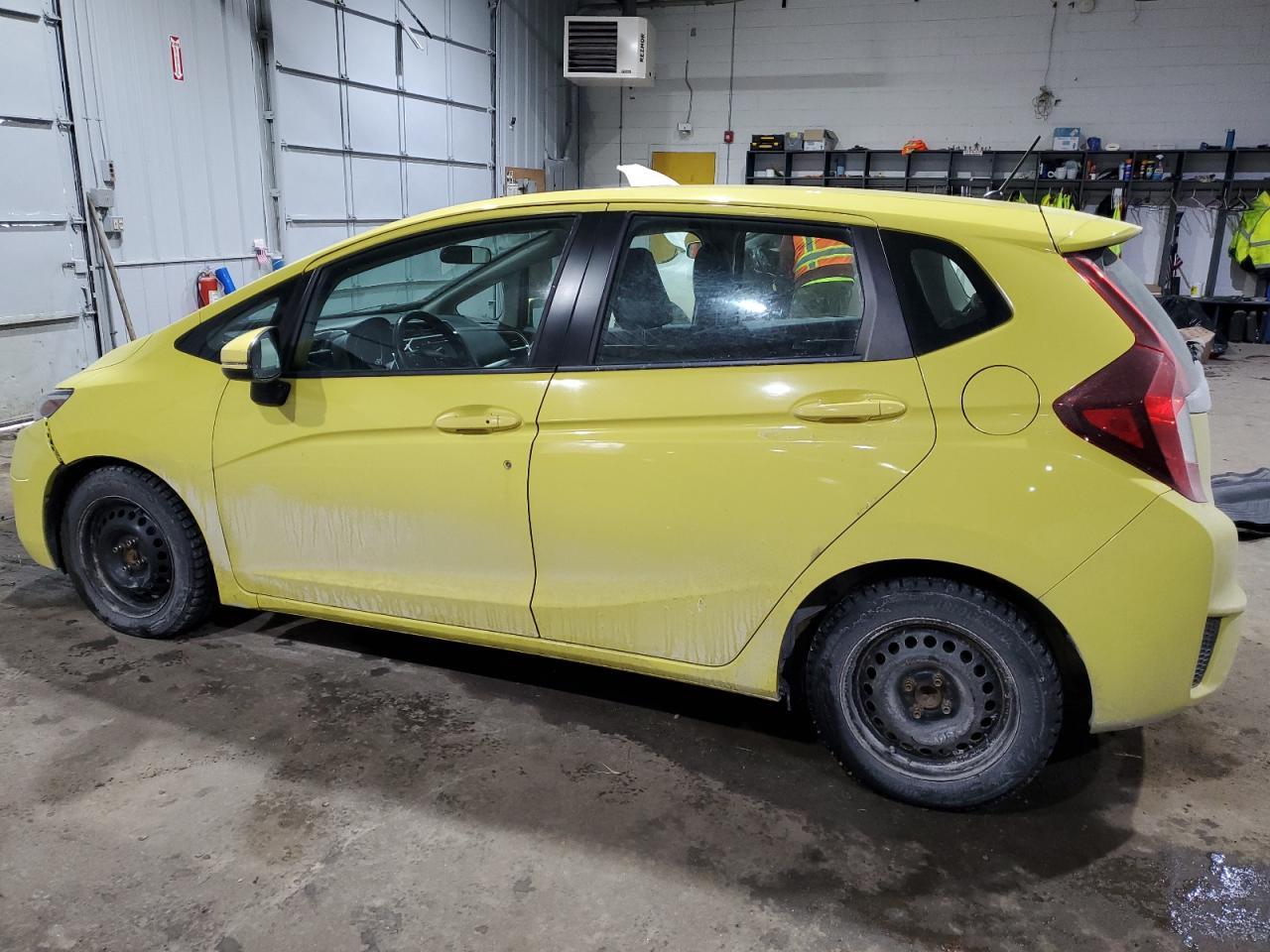2015 HONDA FIT EX - Image 2