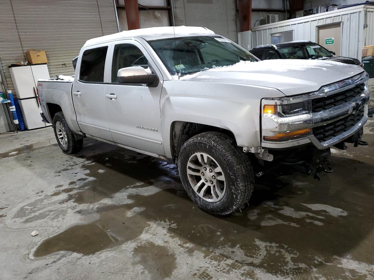 2018 CHEVROLET SILVERADO - Фото 4