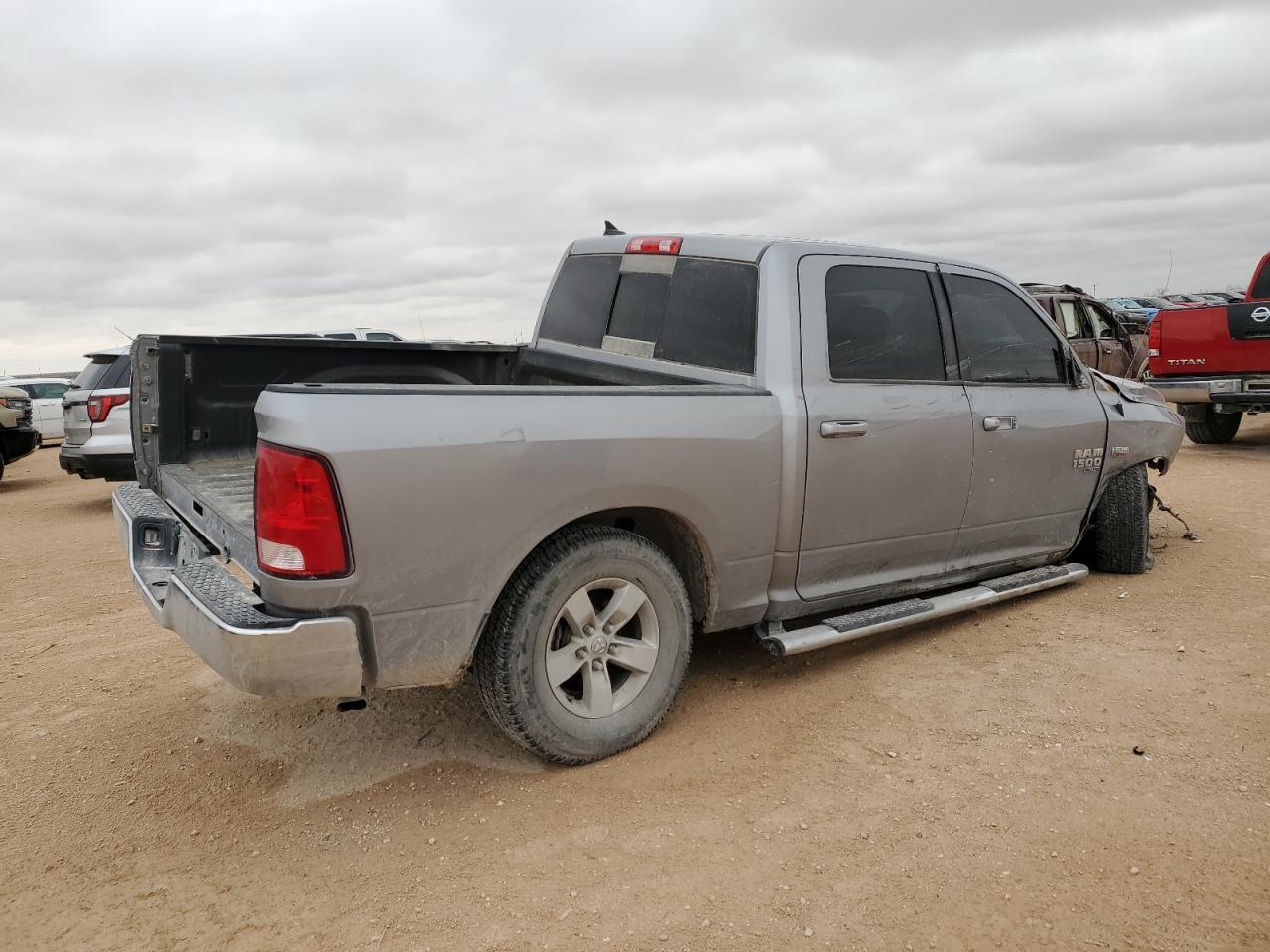 2019 RAM 1500 CLASS - Фото 3