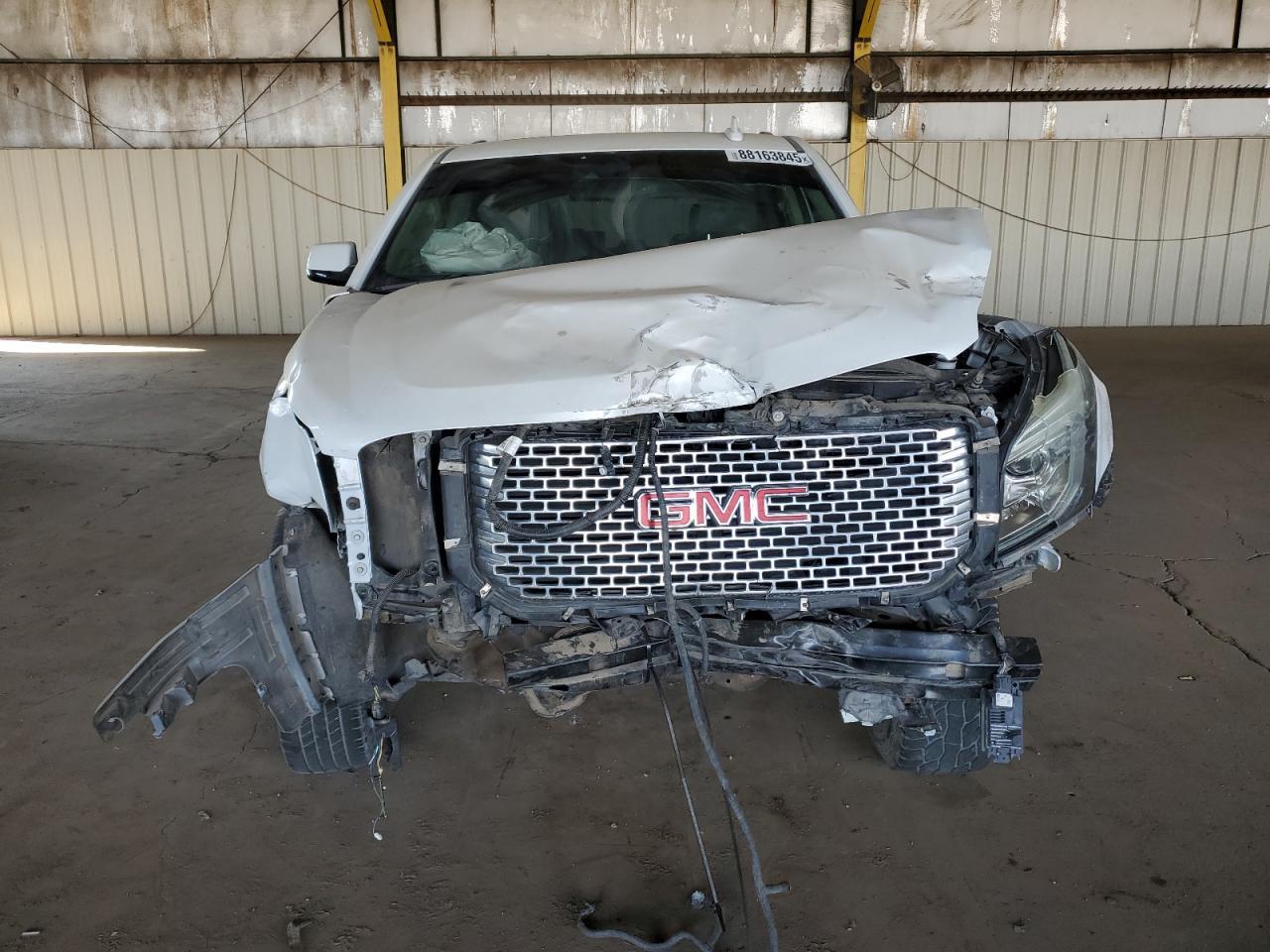 2017 GMC YUKON DENA - Фото 5