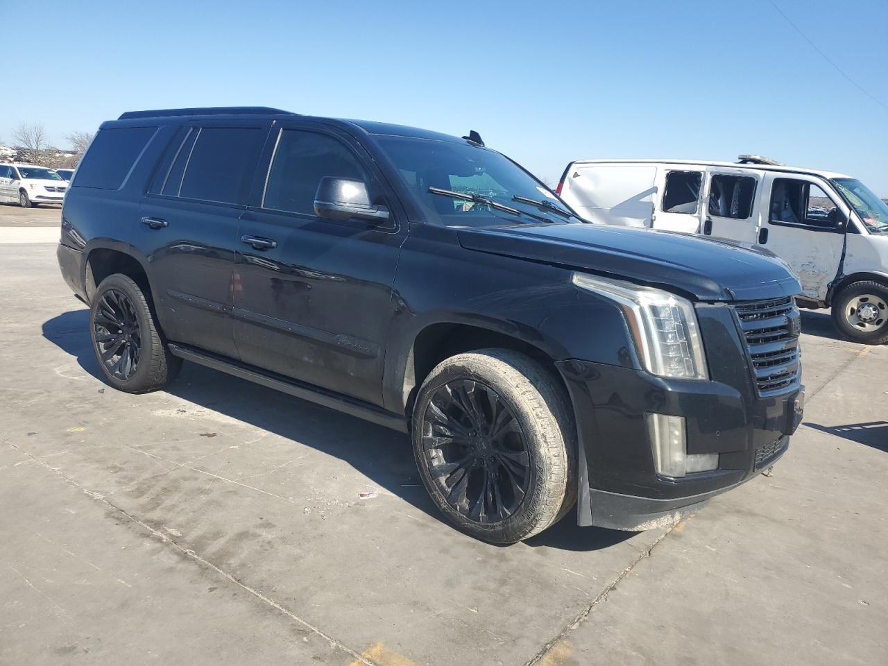 2016 CADILLAC ESCALADE P - Фото 4