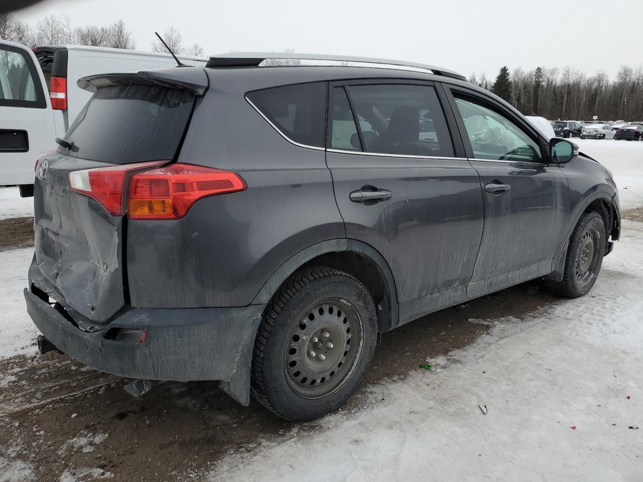 2015 TOYOTA RAV4 XLE - Фото 3
