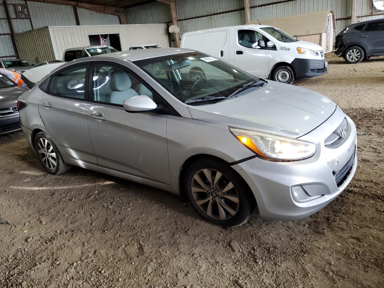 2016 HYUNDAI ACCENT SE - Фото 4
