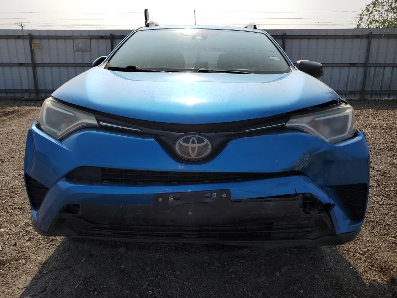 2018 TOYOTA RAV4 LE - Image 5