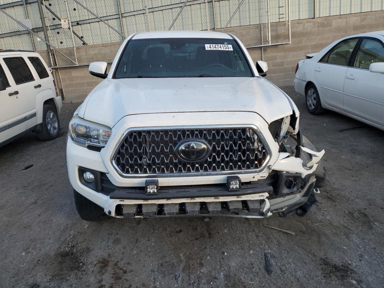 2018 TOYOTA TACOMA DOU - Фото 5