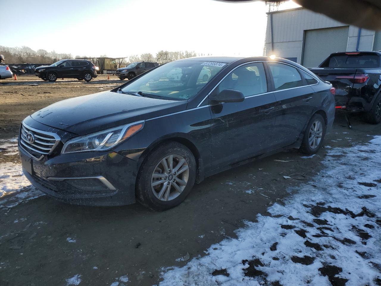 2017 HYUNDAI SONATA SE