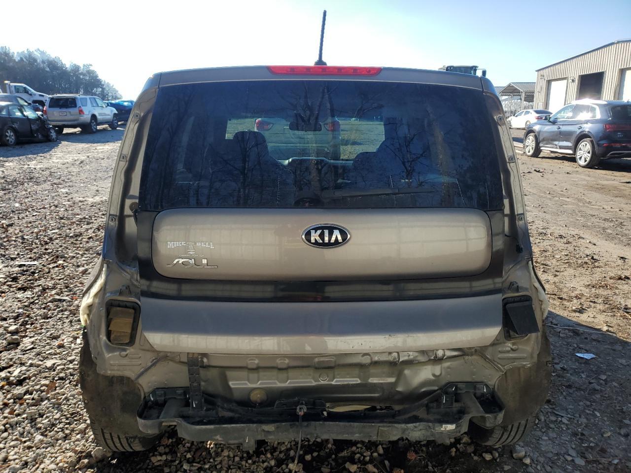 2017 KIA SOUL - Image 6