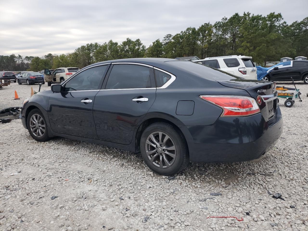2015 NISSAN ALTIMA 2.5 - Фото 2