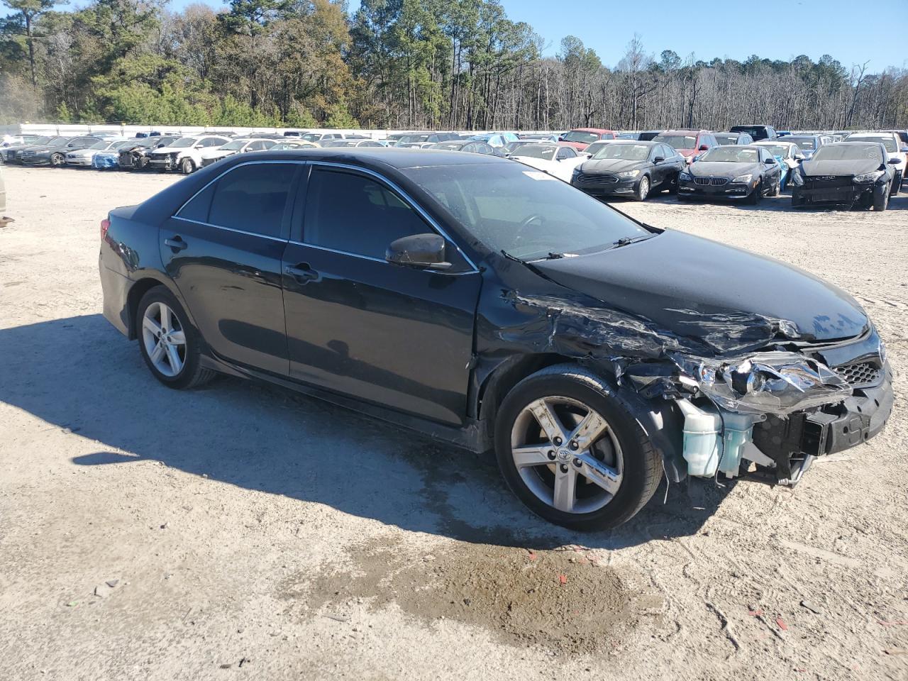 2014 TOYOTA CAMRY L - Image 4