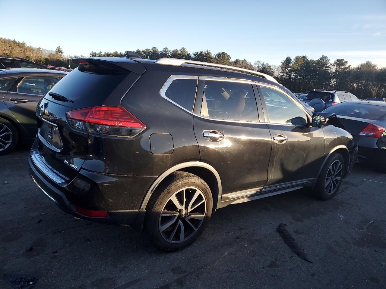 2017 NISSAN ROGUE S - Фото 3